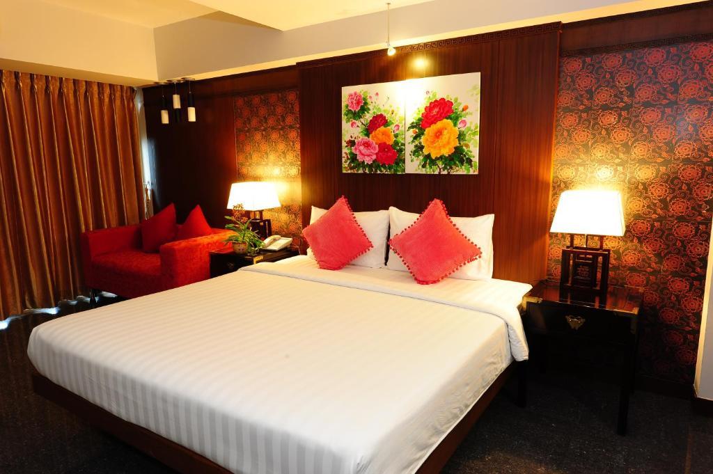 Bonito Chinos Hotel Nakhon Sawan Room photo
